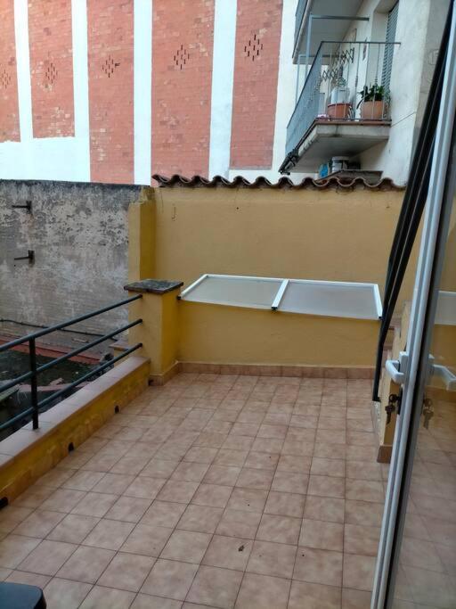 Preciosa Casa De 2 Pisos A 50 Metros De La Playa Villa Canet De Mar Bagian luar foto